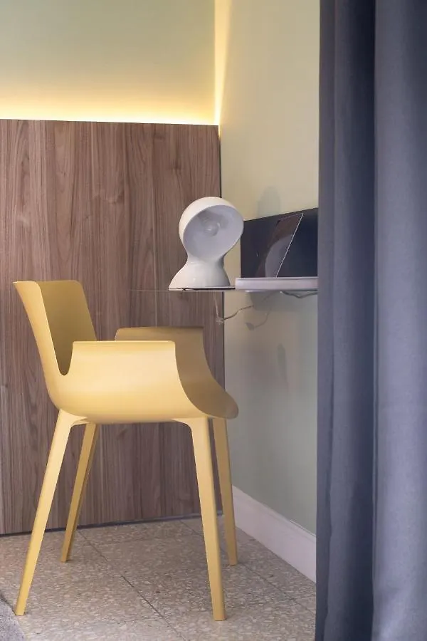 Aita Domus Apartment Catania 0*,